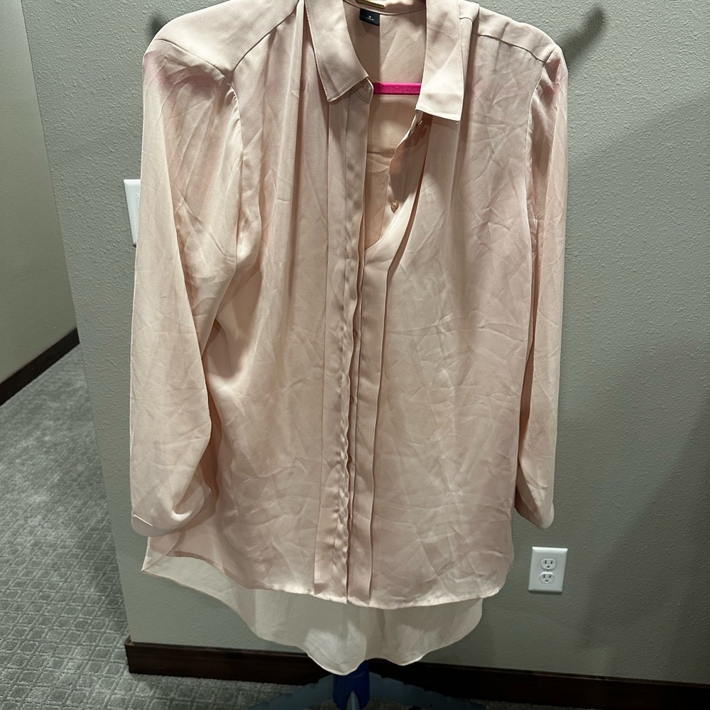 Chico's Women's Button Down Shirt - Light Pink